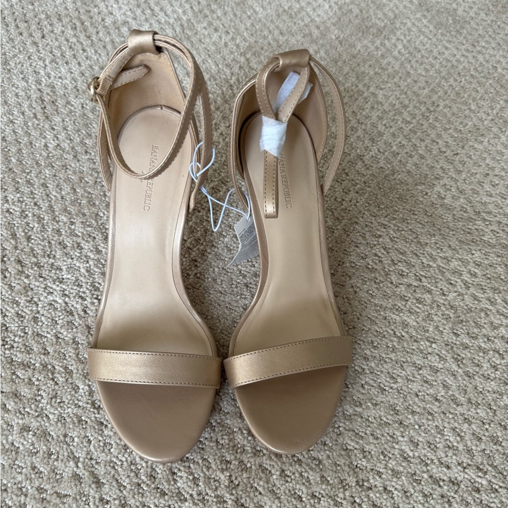 Banana Republic High Heels
